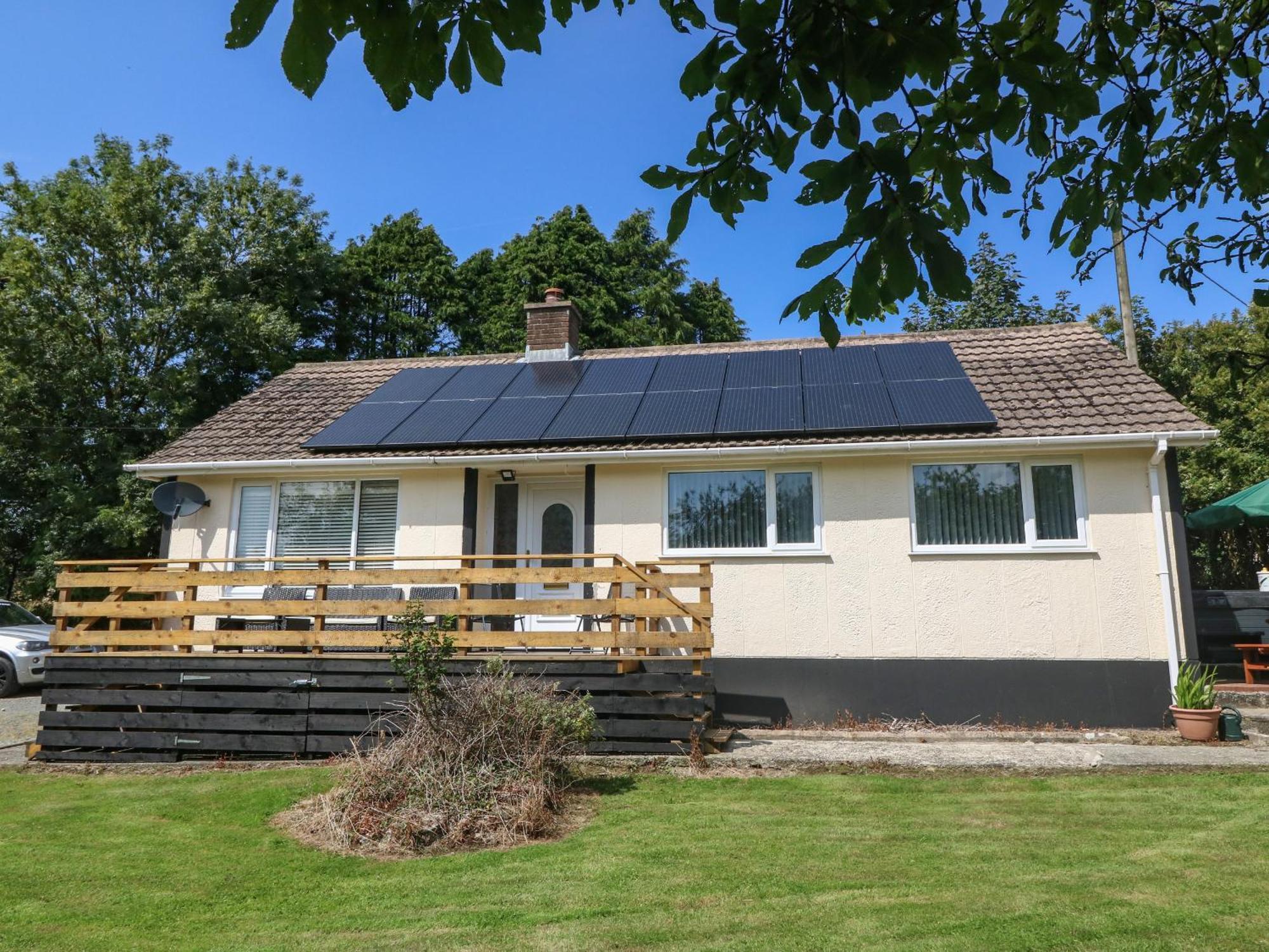 Petlyns Patch Villa Holyhead Exterior foto